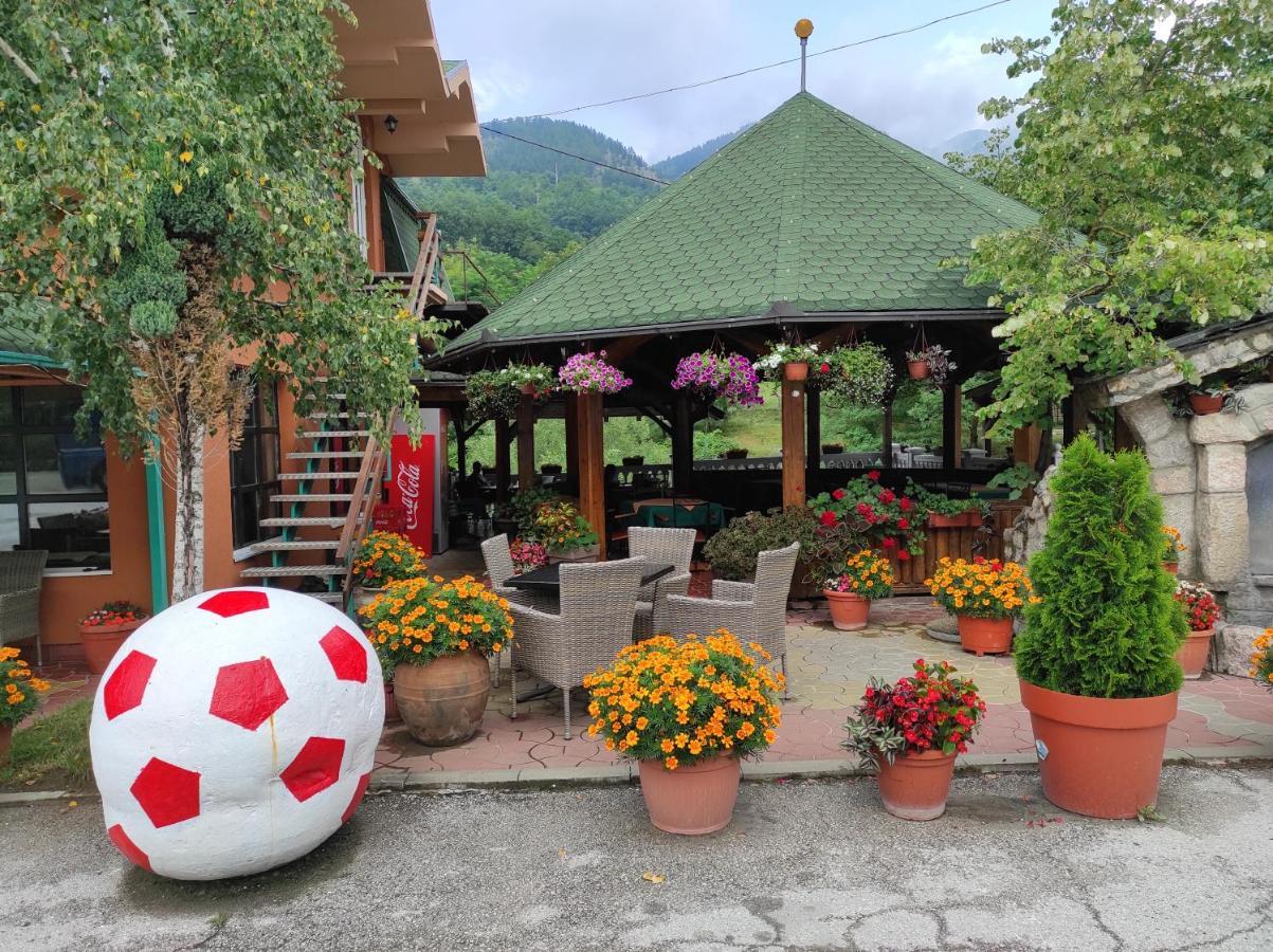 Restoran Filipovic Hotell Nova Varoš Eksteriør bilde