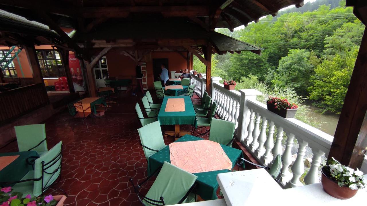 Restoran Filipovic Hotell Nova Varoš Eksteriør bilde