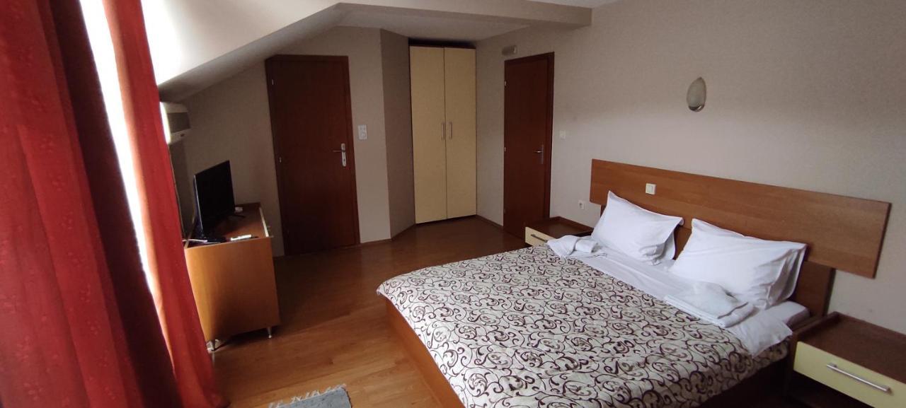 Restoran Filipovic Hotell Nova Varoš Eksteriør bilde