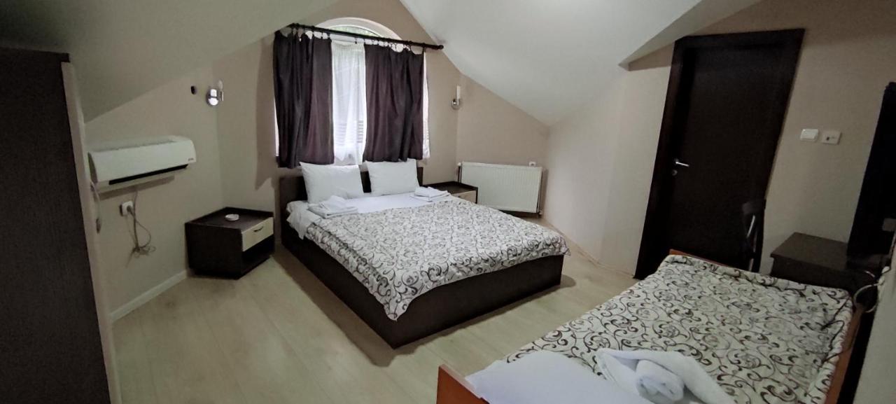 Restoran Filipovic Hotell Nova Varoš Eksteriør bilde